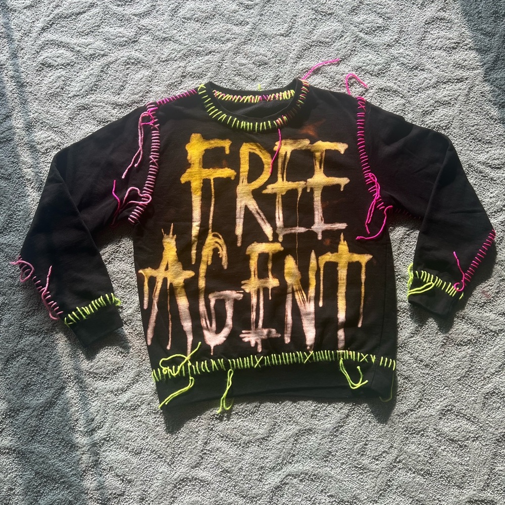 Free Agent Sweater - Picture 1 of 2